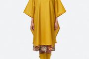 XL Waterproof Poncho with a Hood - ideal for festivals, travelling, outdoor activities etc
