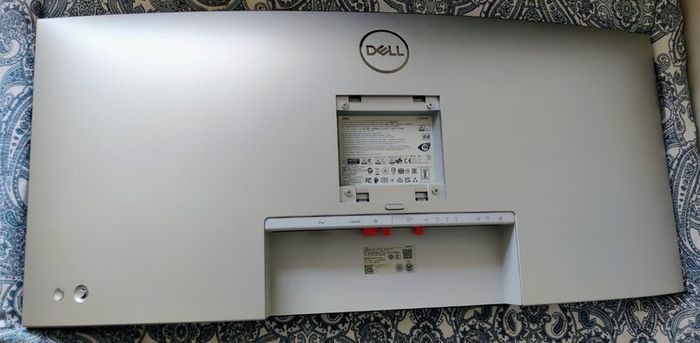 New Dell UltraSharp 34" Curved Thunderbolt Hub Monitor
