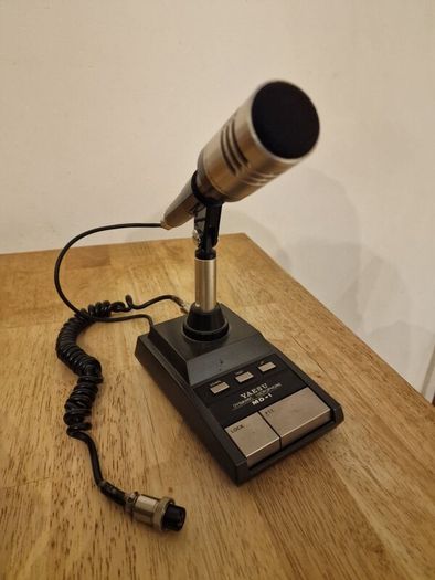 Yaesu  FT736R UHF/VHF All mode radio transceiver.