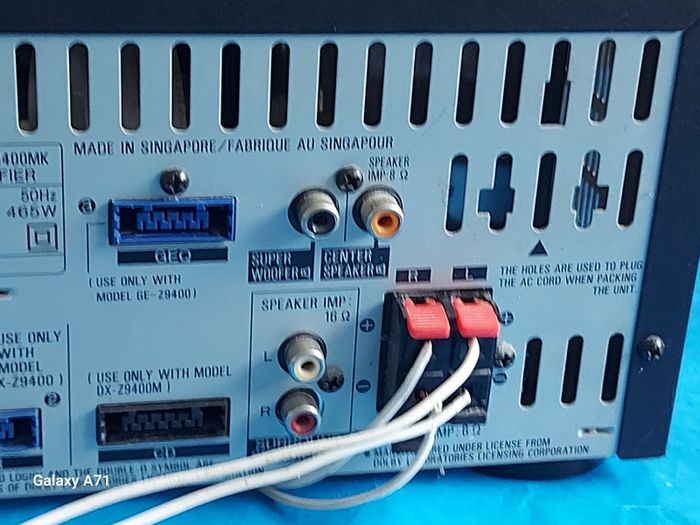 AIWA Stereo Integrated Amplifier Model No. MX-Z9400MK, with 2 large AIWA Speakers, Model No, 8X-Z9400, Impedance 6ohms, in excellent condition
