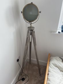 Tripod Lamp