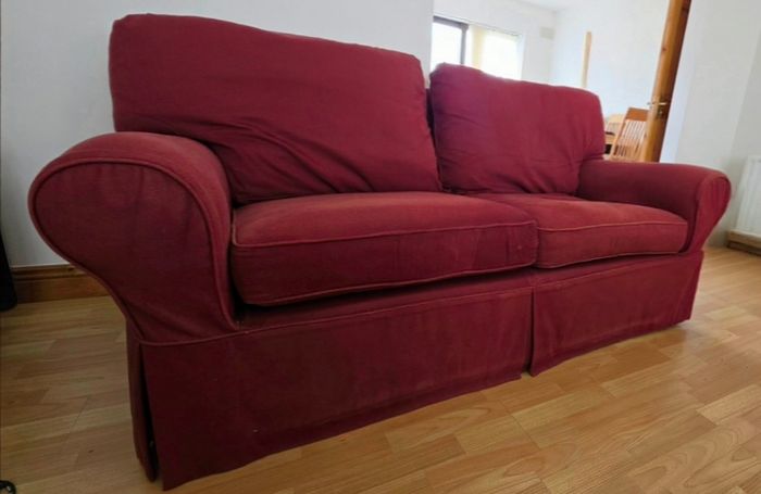 Double seat (seats two) dark red burgundy fabric couch