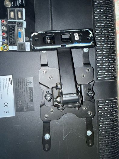 26" television with wall bracket