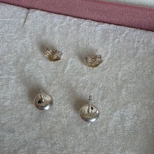Pandora dazzling  earrings clear cubic zirconia very good condition