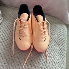 boys football boots