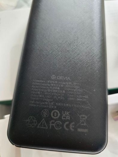 DEVIA 20,000mAh Power Bank Used