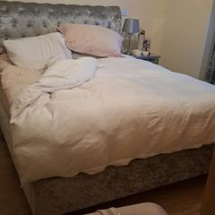 King size Sleigh bed