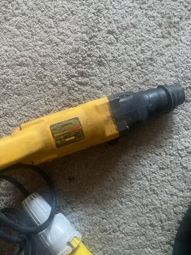 dewalt