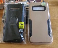 Samsung Galaxy S10 Plus Back Cases x 2 / NEW