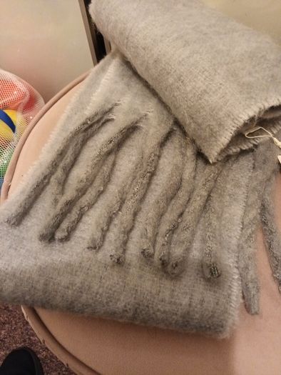 Grey cosy scarf