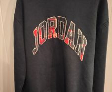 Air Jordan Jumper - Medium