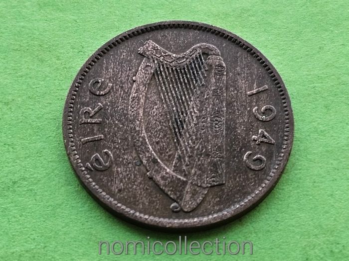 Ireland 1949 year Bronze Half Penny.