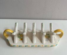 Crown Devon pretty mid 20th century toast rack