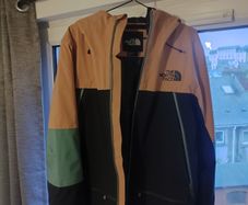 Coat The north face