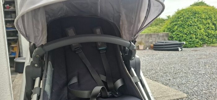 Uppababy vista v2