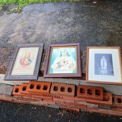 holy pictures