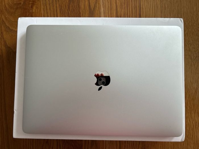 MacBook Pro 13 (2018)Excellent condition