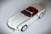 Diecast Model Triumph Spitfire Mk3 - Collectable Vanguards 1:43