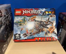 Lego Ninjago - Misfortunes Keep - Set 70605. NEW