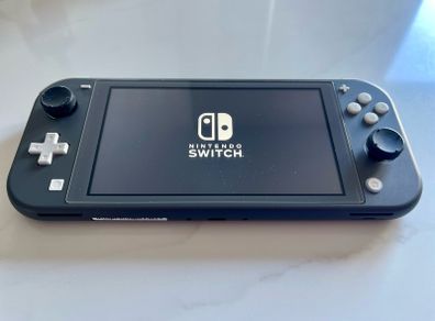 Nintendo Switch Lite (Dark Grey) + 128gb card + case + charger