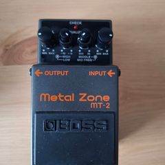 Boss Mt-2 Metalzone