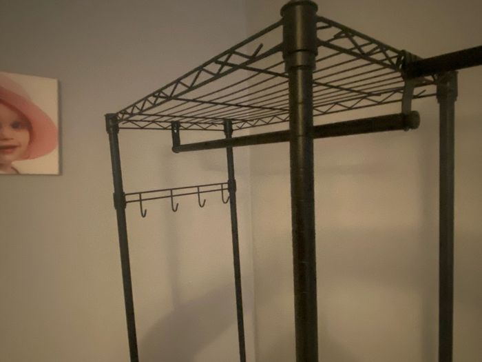 Expandable Heavy Duty Metal Closet Rack