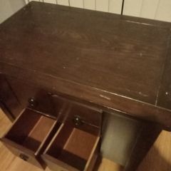 Side table/ lamp table