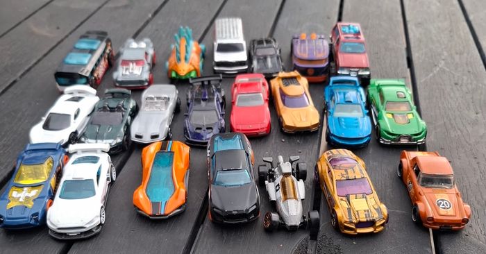 Hotwheels Lot