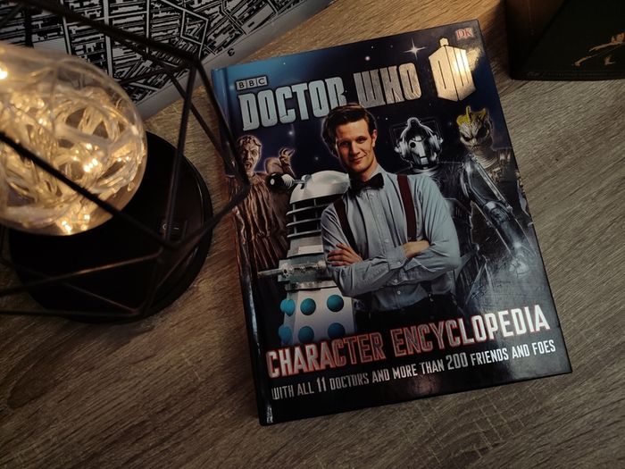 Doctor Who Character Encyclopedia ! Hardcover ! 2013 ! by DK !
