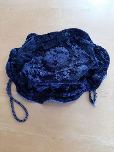 Velvet jewellery tray