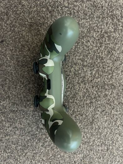Sony PlayStation DualShock 4 Wireless Controller Green Camouflage
