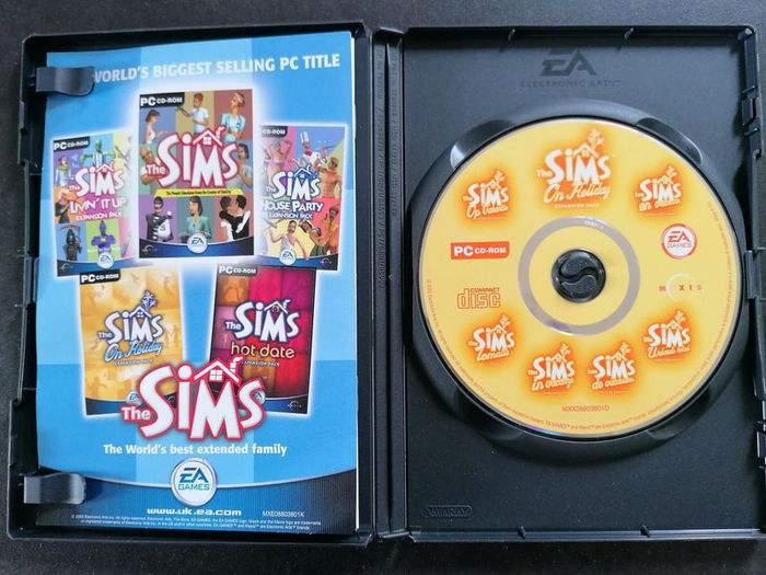 Pc Cd Rom Games - The Sims