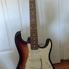 Electric guitar Encore