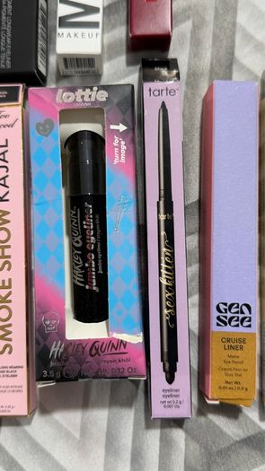 Black eye pencils new