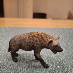 Schleich SPOTTED HYENA Wildlife Animal Figure 14735 Retired 2014