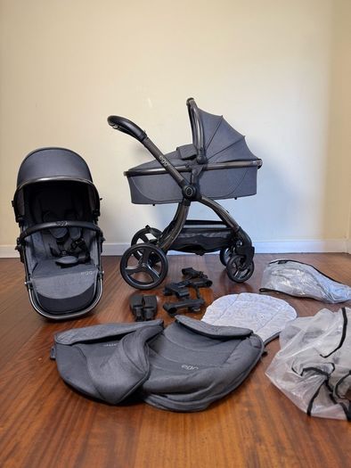 New condition Egg2 double or single pram