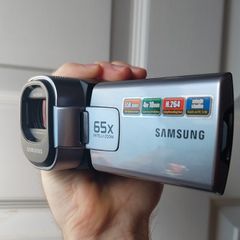 Samsung SMX-F40 Retro Y2K Camcorder Video Camera