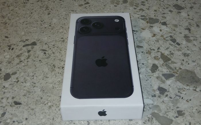 iphone 18 pro max 2TB