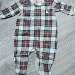 Baby GAP zipper sleepsuit 0-3M