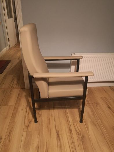Orthopedic Chair