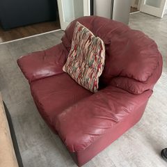 2 arm chair red