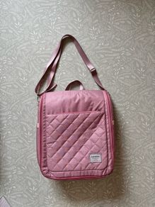 Portable baby bassinet and nappy bag- LIKE NEW