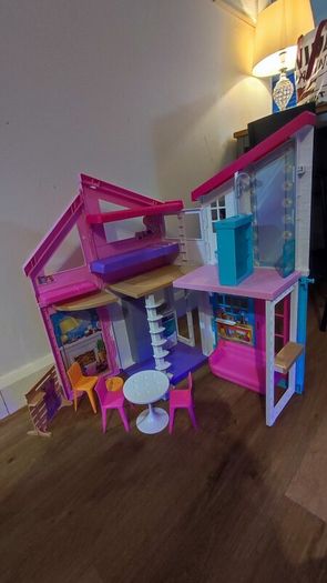 Barbie house