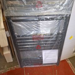 Eastbrook towel rail matt black 1000x600