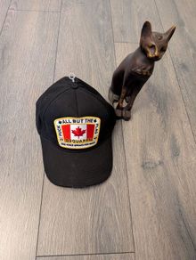 Dsquared2 luxury cap