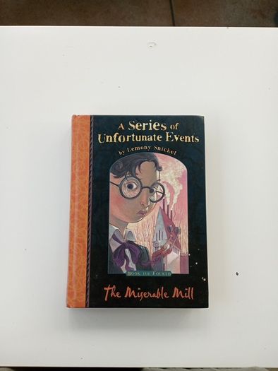 A Series of Unfortunate Events by Lemony Snicket bundle