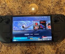 Valve Steam Deck 512GB NVMe SSD LCD AntiGlare Screen + Original Carry Case