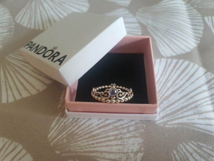 Pandora Disney Cinderella Blue Tiara Ring