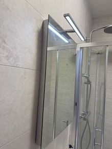 Matrix bathroom mirror with light
