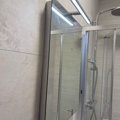 Matrix bathroom mirror with light